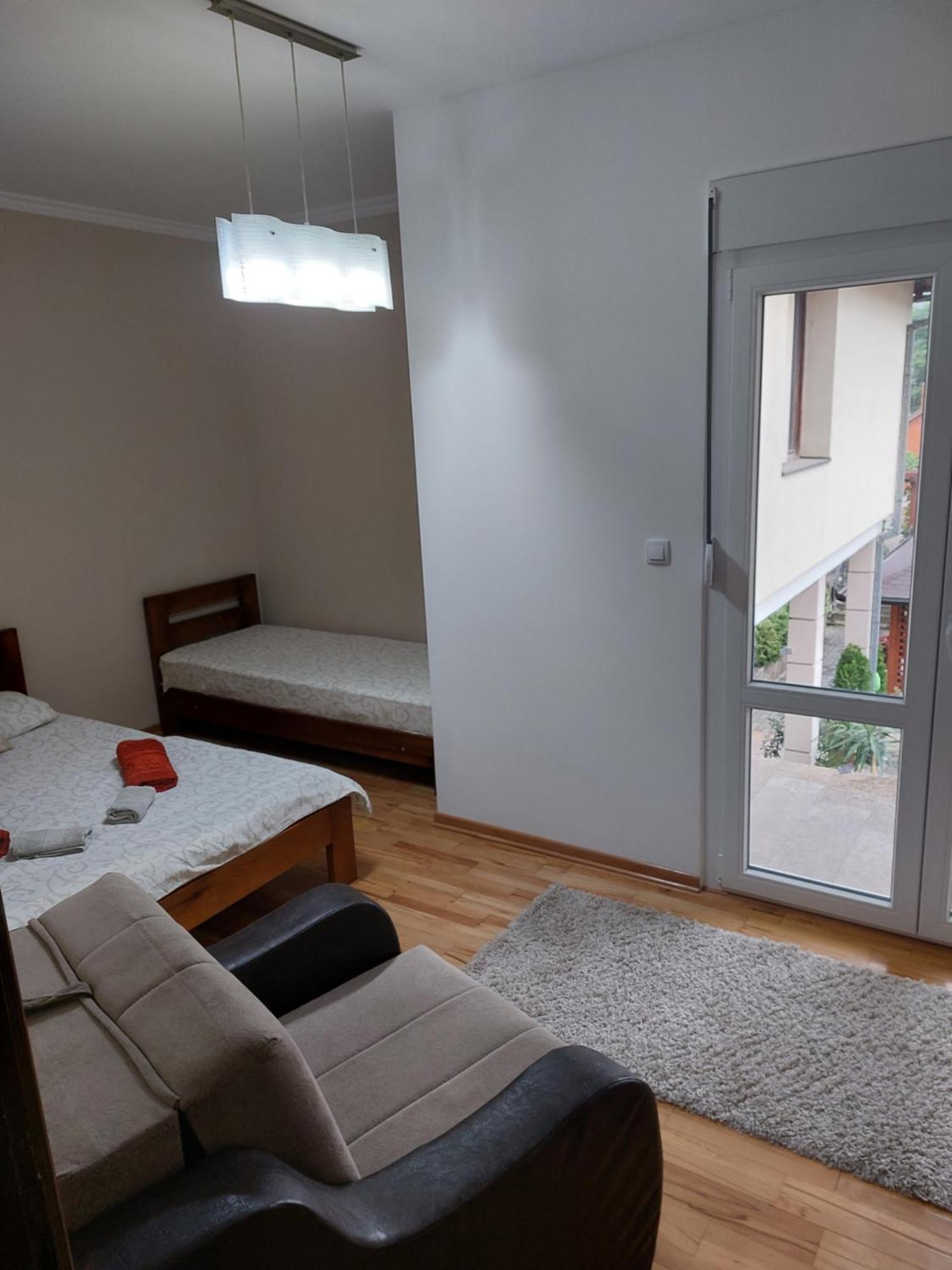 Apartmani Radulovic Vrnjacka Banja Room photo
